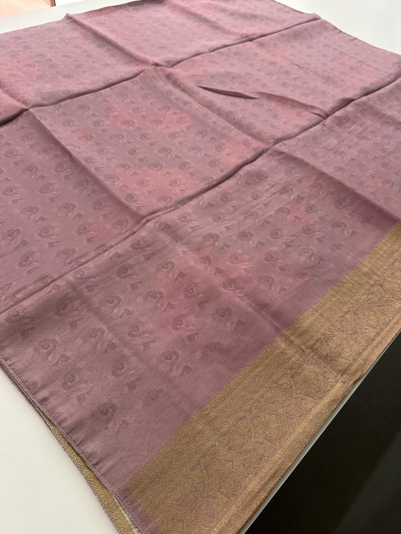 Digital Printed Premium Viscose Sarees In Big Floral Prints and Plain Self Blouse with Gold Weaving Border and and Rich Weaving Pallu🌹JU27