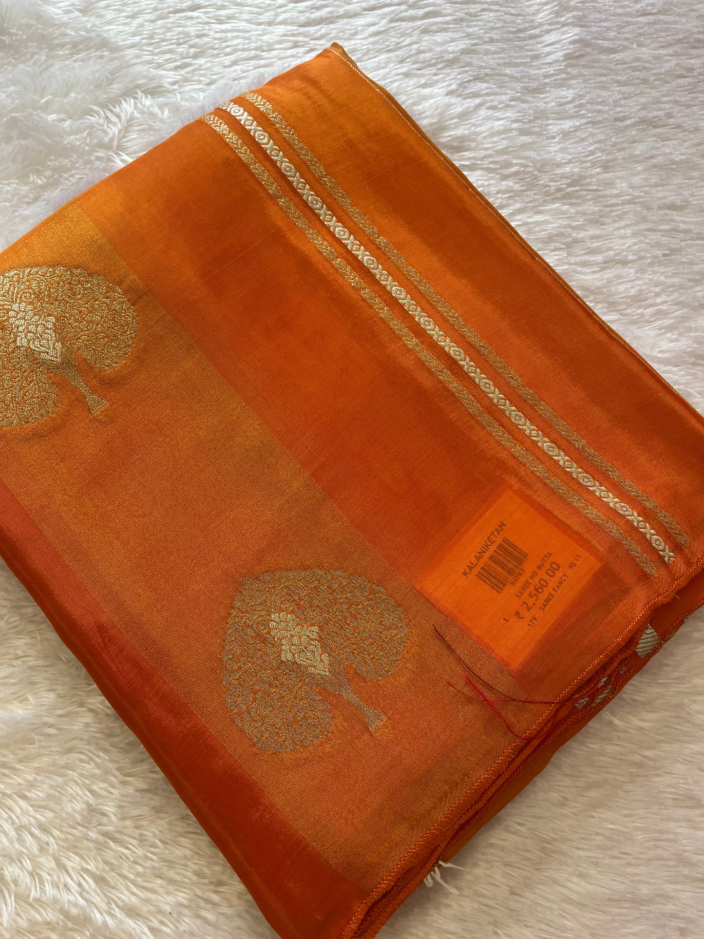 Fancy Chinnon Borderless