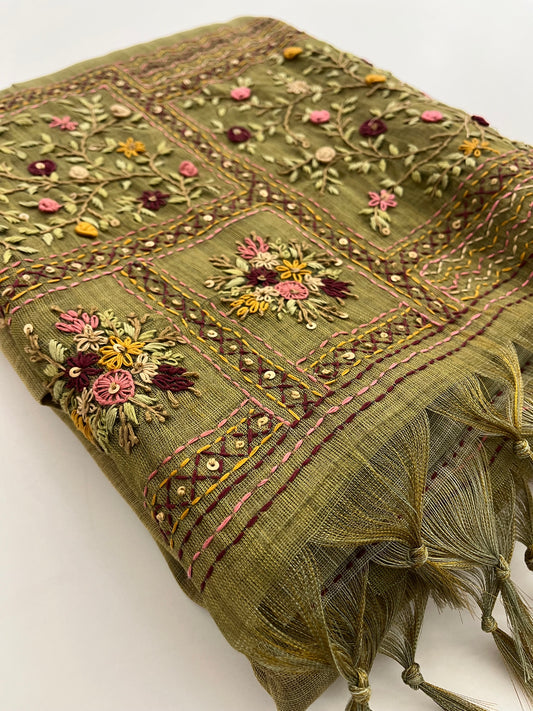 Linen Embroidery Fancy