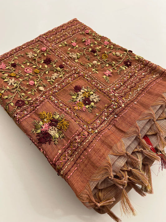 Linen Embroidery Fancy