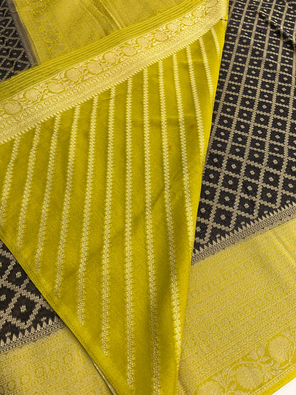 162 Italian georgette