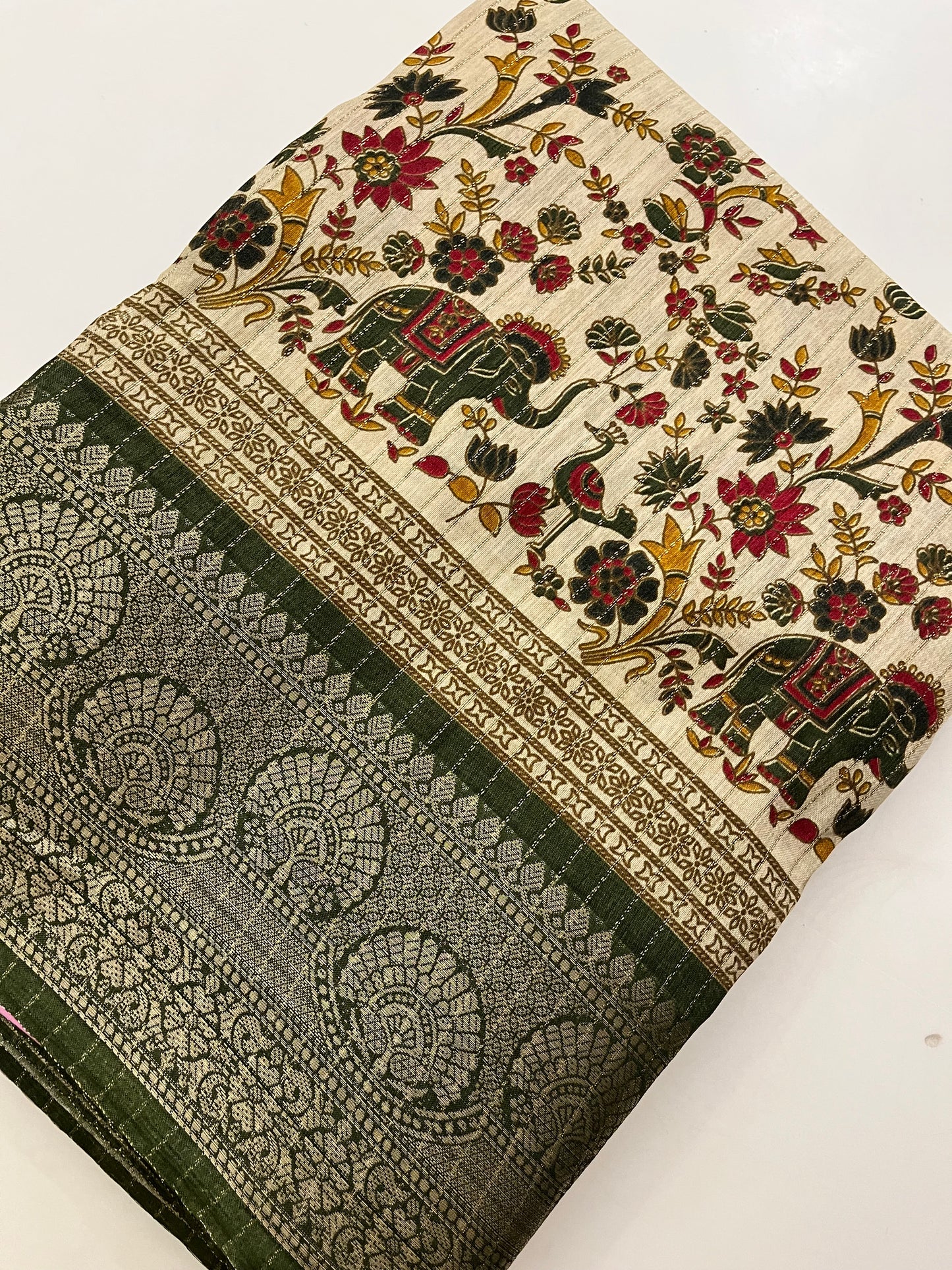 Tussar Zari Lines