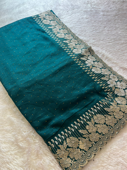 Scallop borde Fancy saree