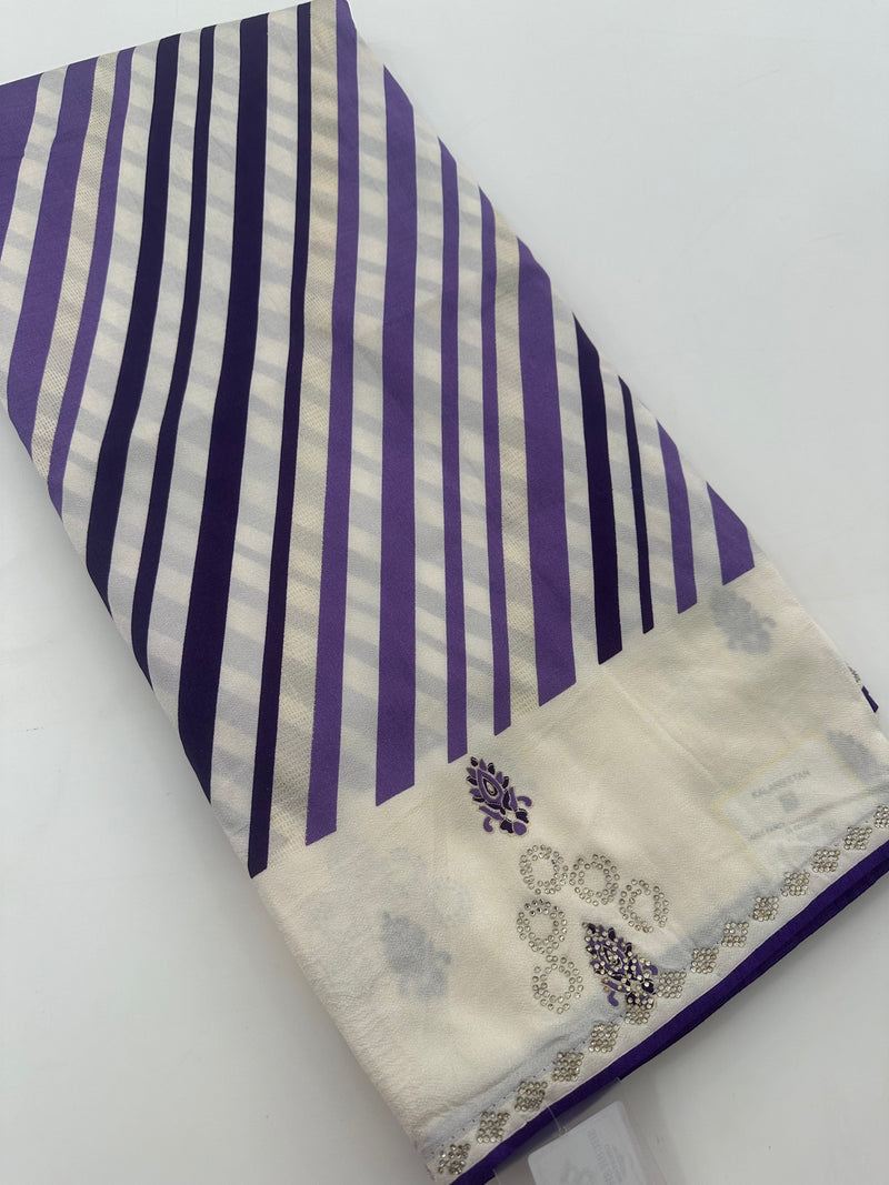 Lehariya Design with stone border crape chiffon premium sarees🌹-JU25
