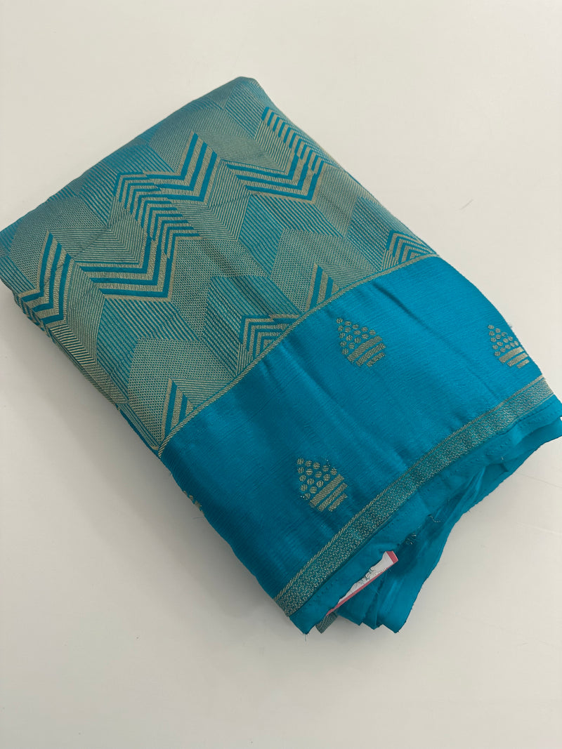 Rich Fancy Georgette Viscose Saree in Pastels and a Dark Shade♥️ Comes with Brocade buttas and butti self blouse ♥️-JU25