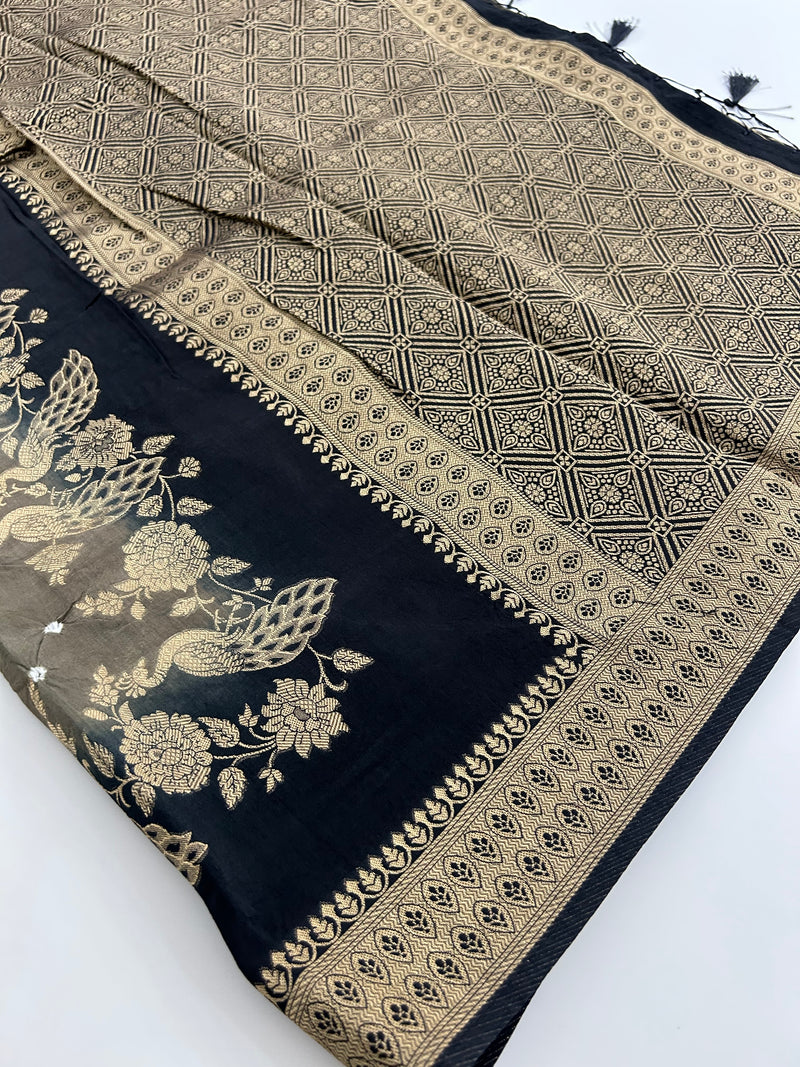 Designer Patola Sarees In Orange x Red and Black x Grey🌹 Super Premium Fabric and Finishing 🌹JU20