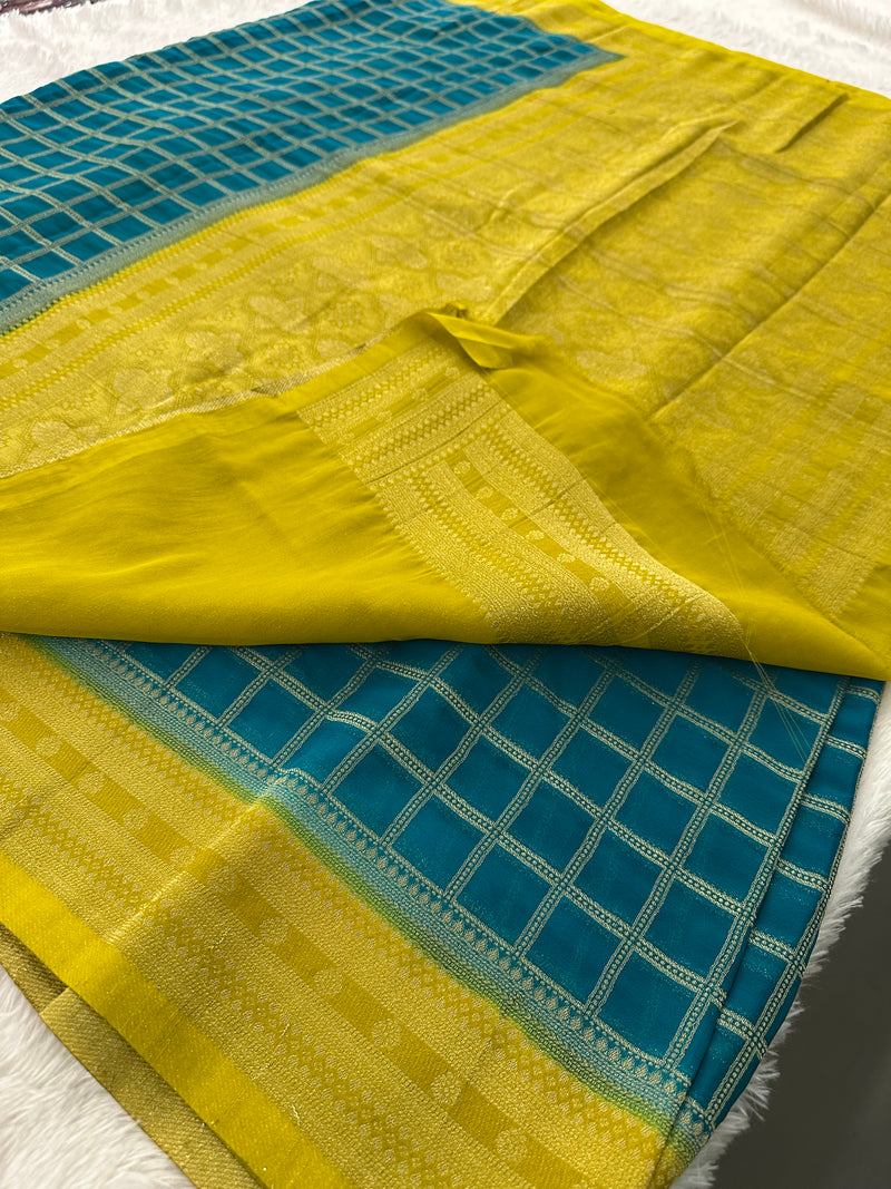 Premium Georgette Sarees In Checks Zari and Small Border with Contrast Blouse Piece 🌹-JU18