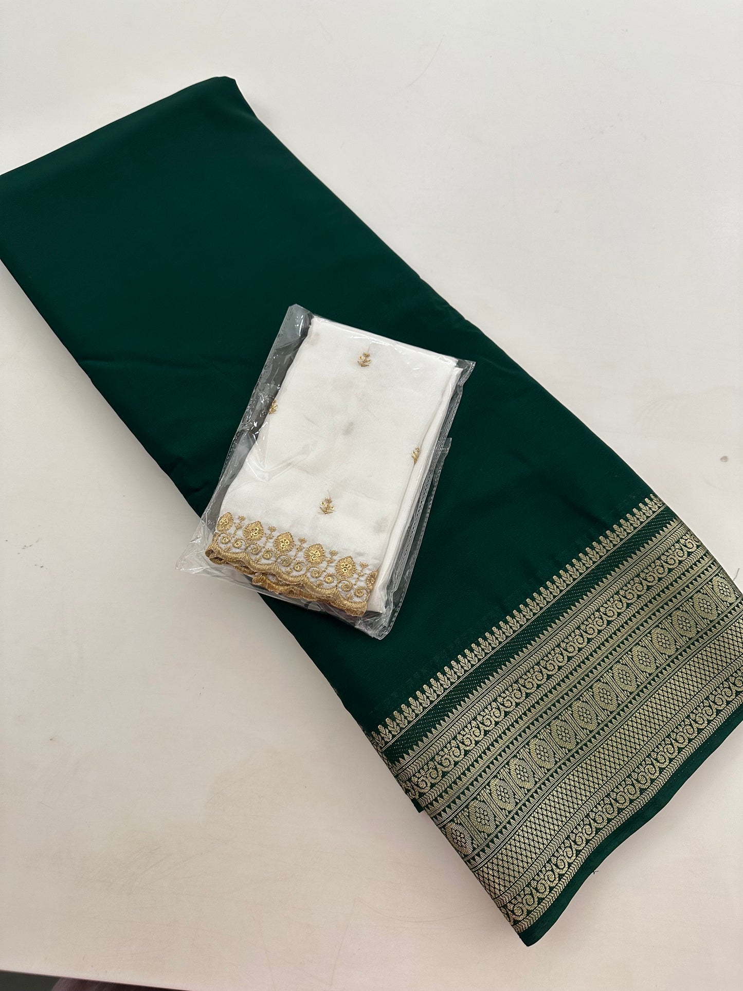 Premium Crepe Fancy-J8