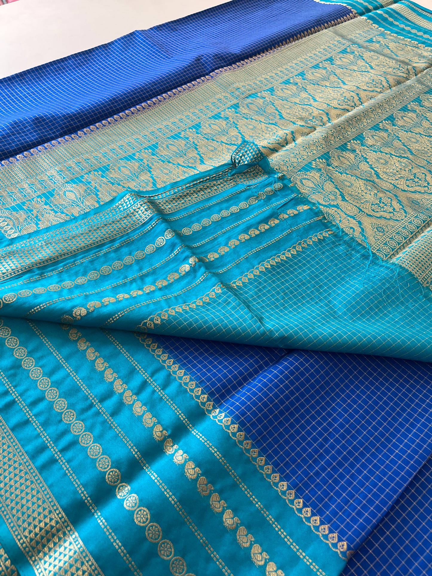 Crape Banarasi Checks Contrast