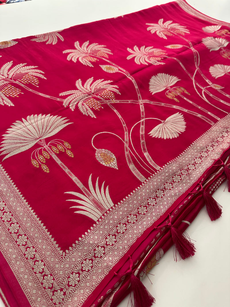 Pure Banarsi Crepe Silk Saree,, silver and gold weaving all over 🌹-AU15