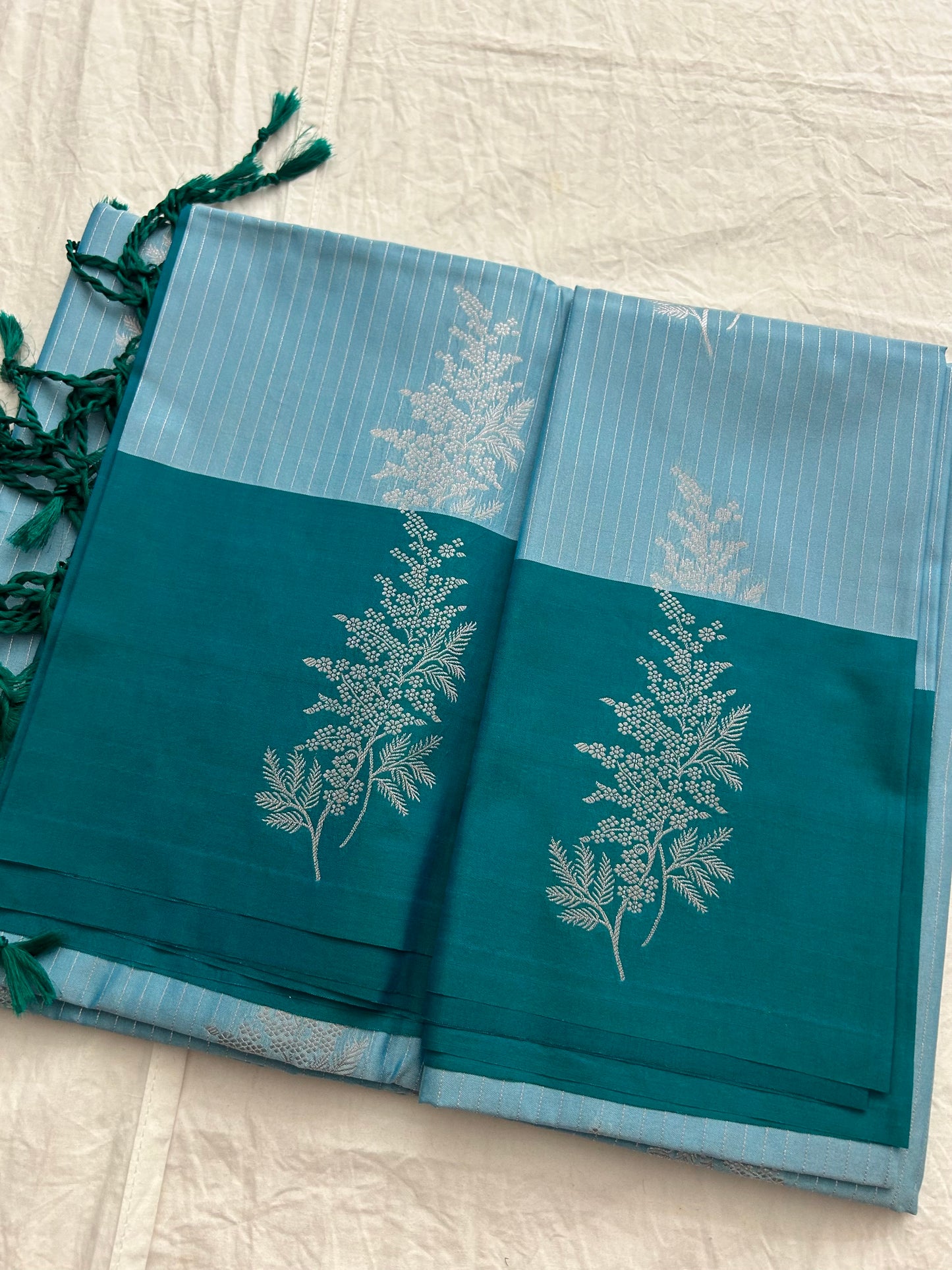 Ananta semi silk saree-Sky blue X Rama Blue