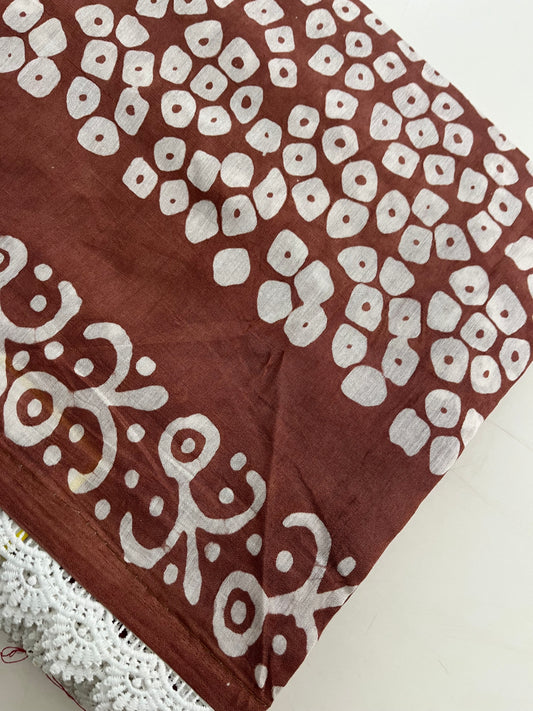 Fancy Soft Cotton Saree With Extra White chikankari Blouse