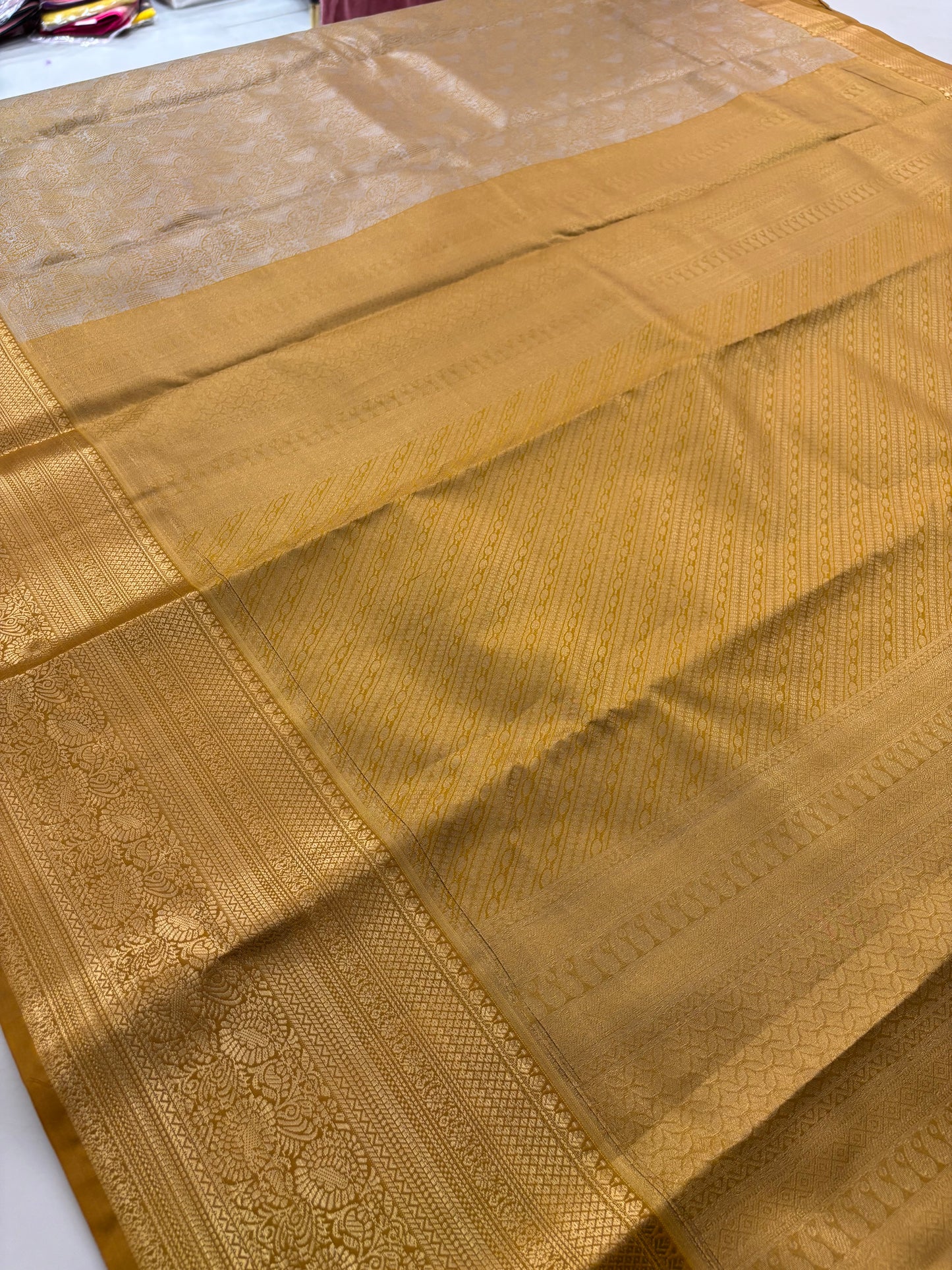 Tissue semi silk