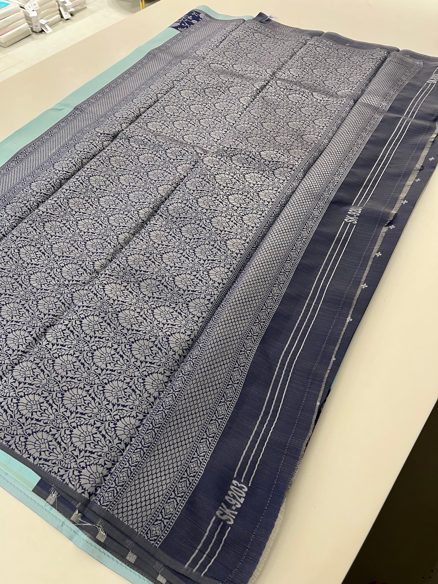 1610 VALKALAM SILK/SEMI SILK