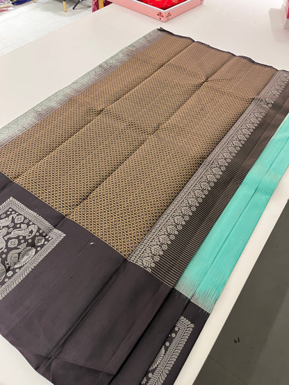 Pure Kanchipuram silk saree with silk mark certified