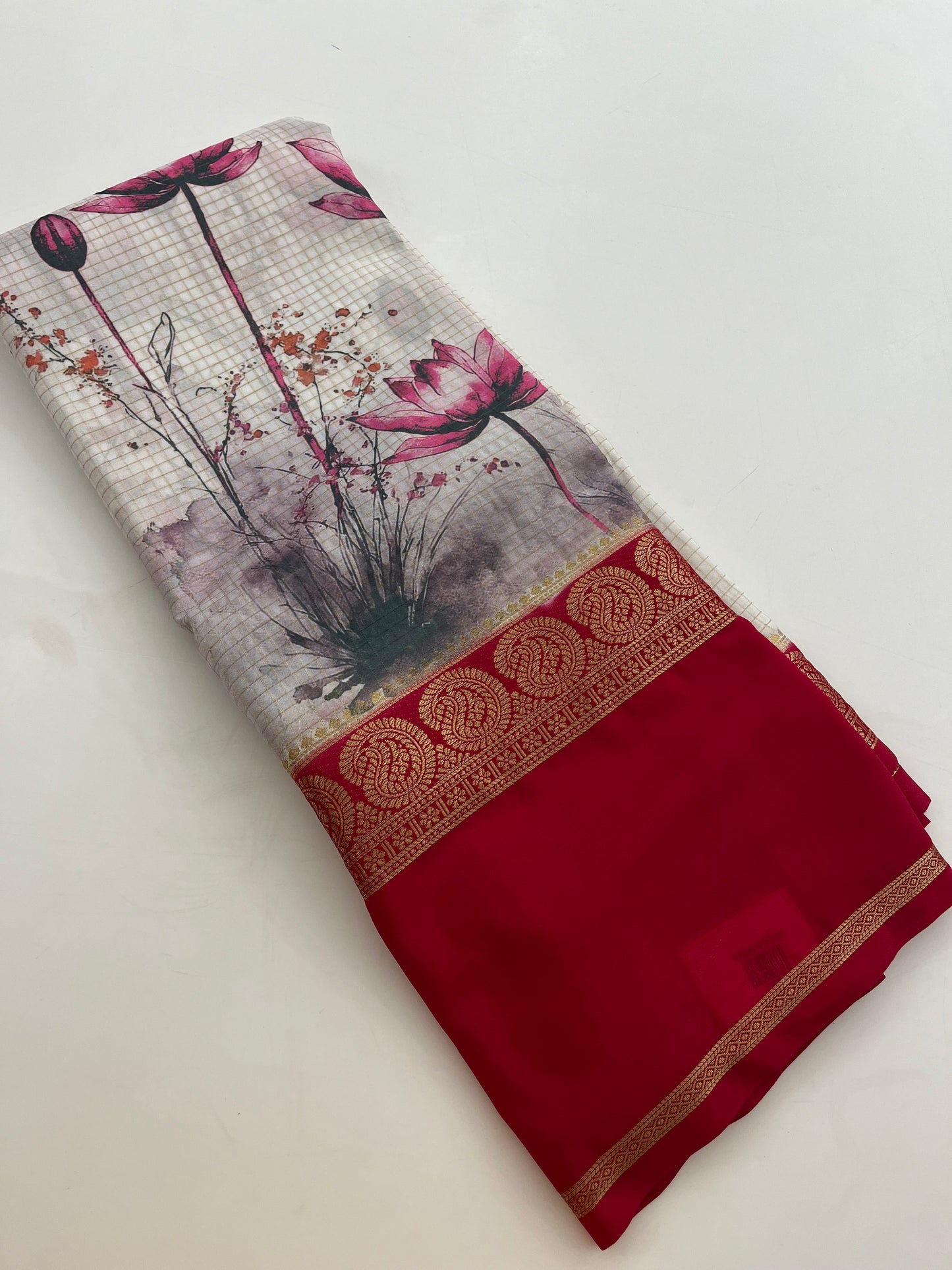 Digital printed crape fancy