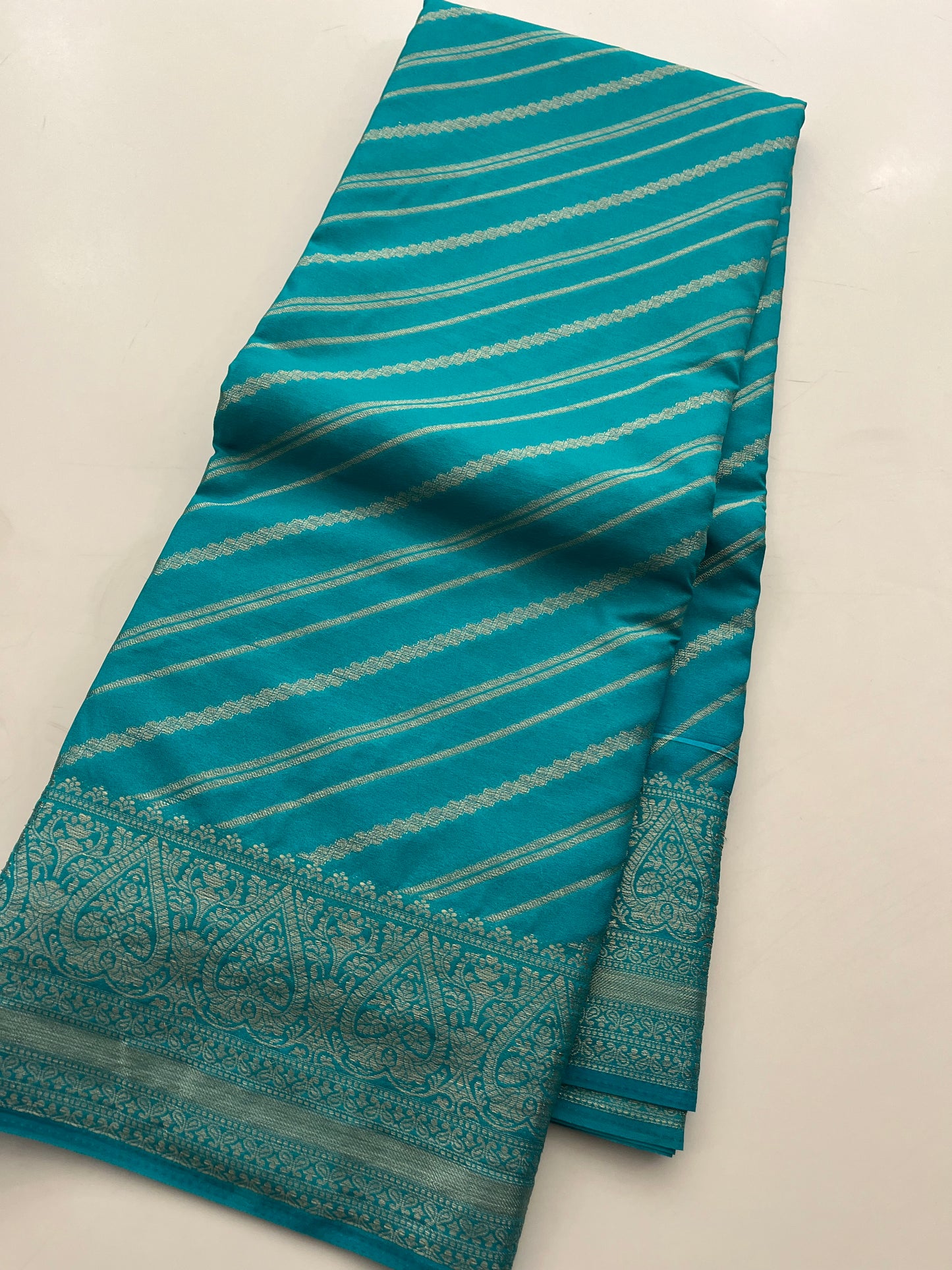 2810 Banarasi Fancy