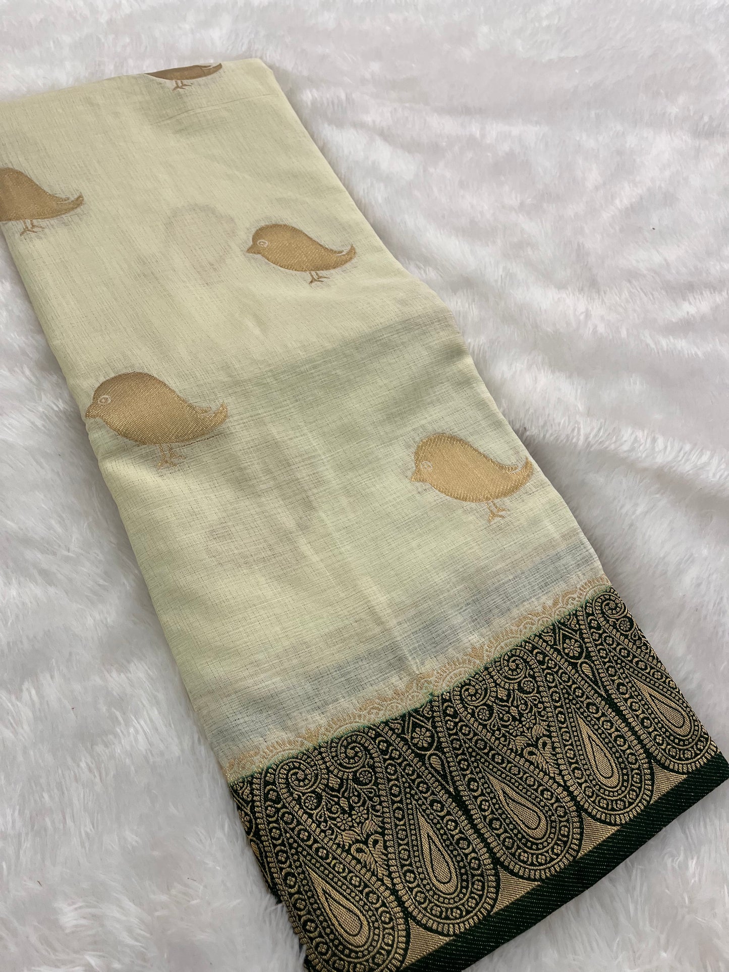 Crape Sparrow Buttas Fancy -F8