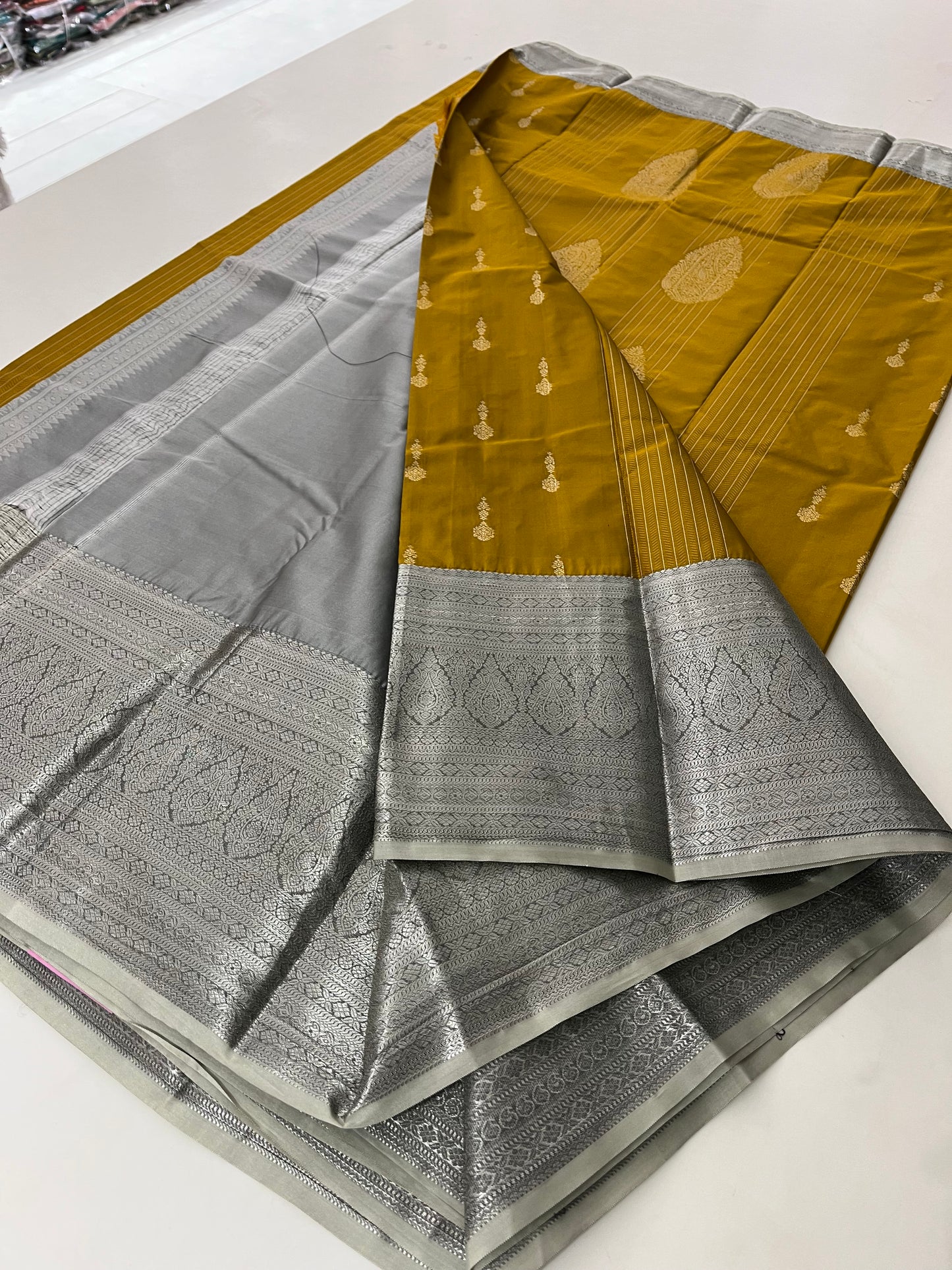 Semi Kanchi  Silk Saree