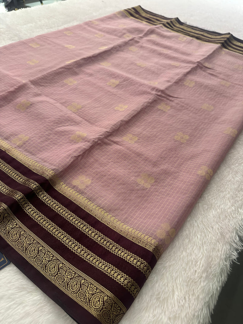 Semi Crepe Checks Saree - Pastel Pink x Wine AU25