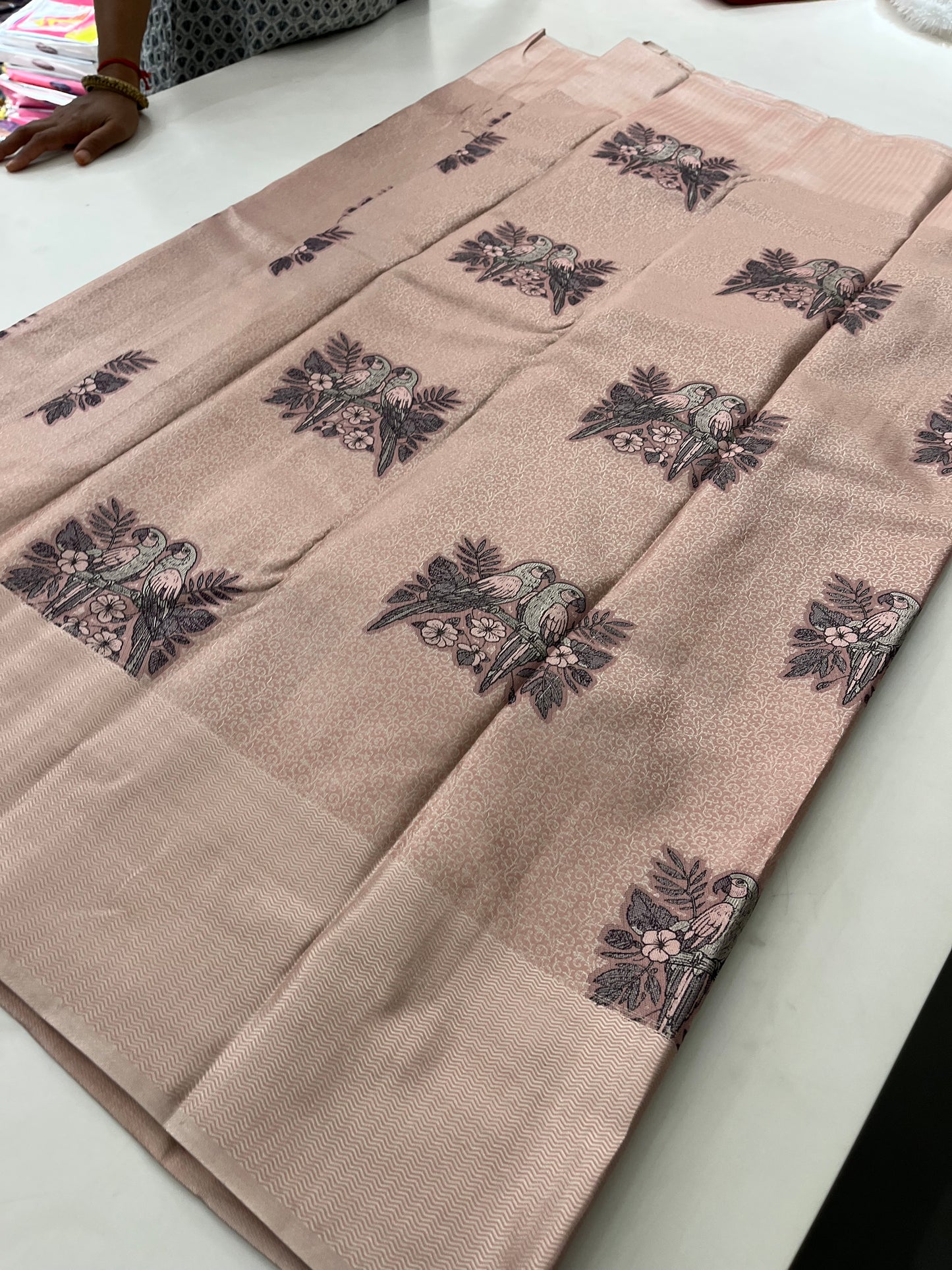Tissue Silk Fancy All over weaving