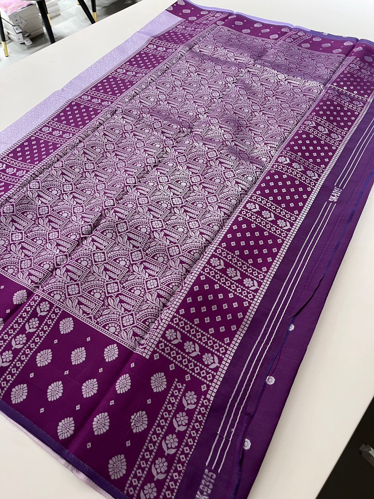 810 VALKALAM SILK/ SEMI SILK