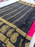 Vintage Semi Crepe Silk Saree with contrast butti blouse and mango border-Au15