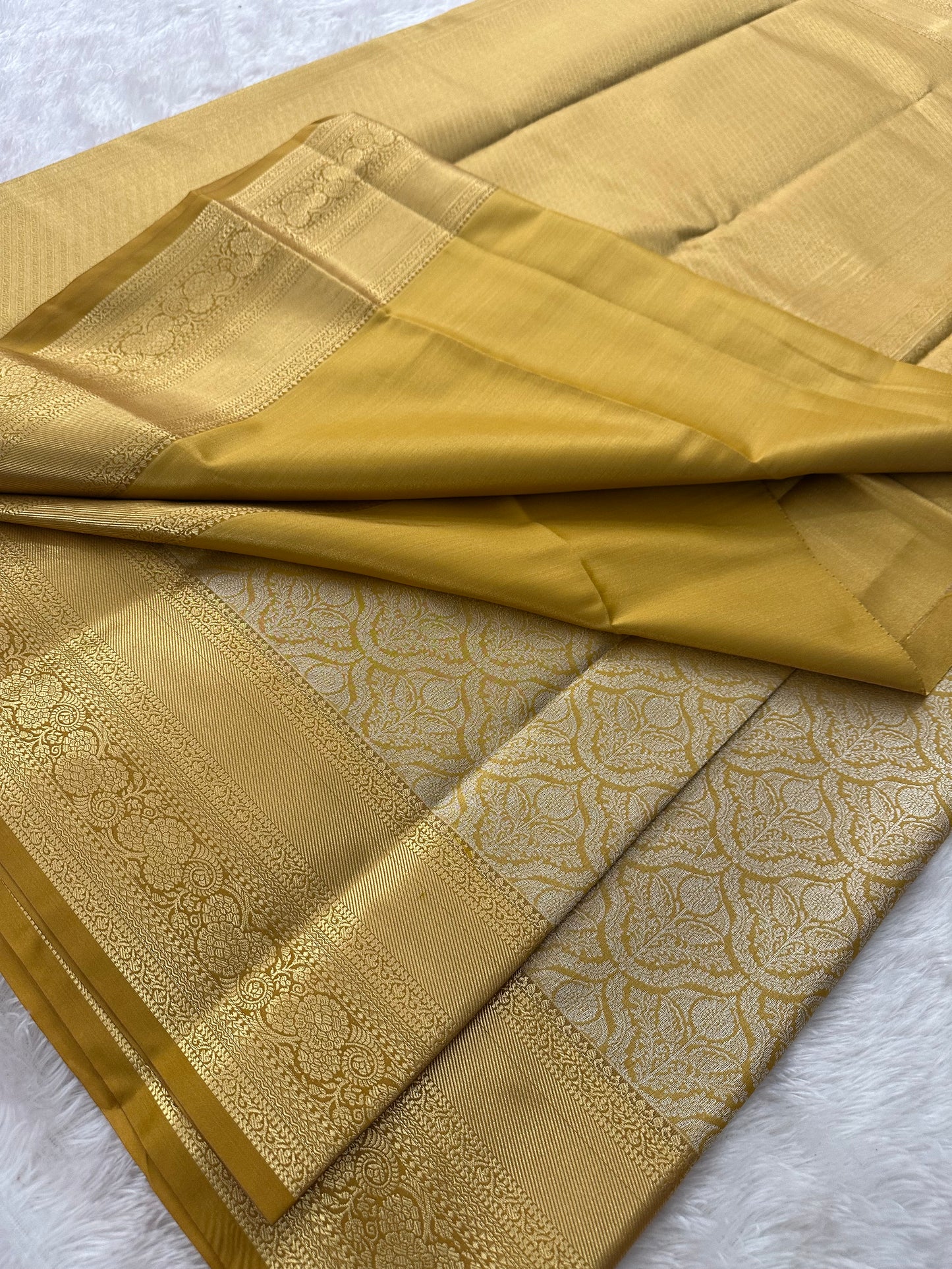 Tissue Semi Kanjeevaram Silk Gold-A30