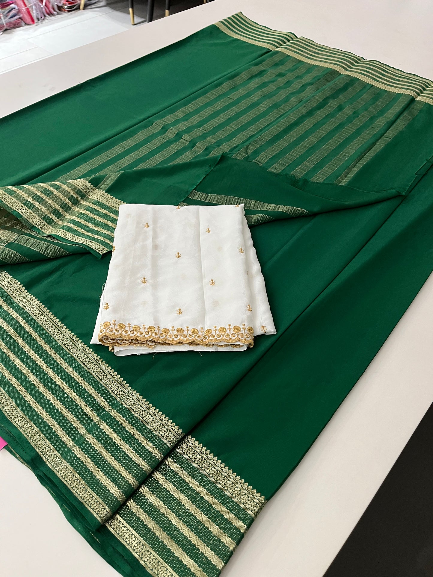 Premium Crepe Fancy