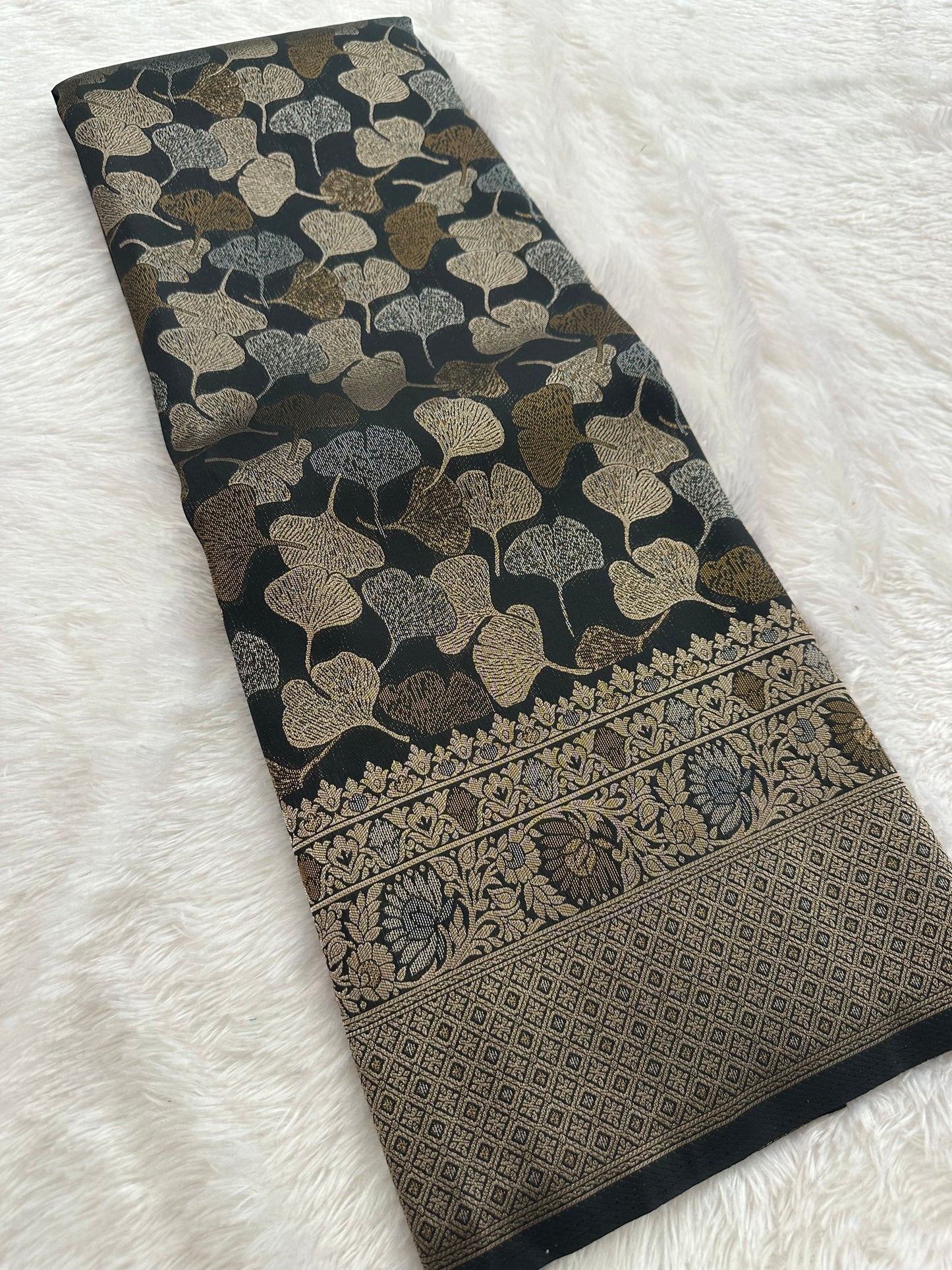 Semi Kanchi Silk-M15