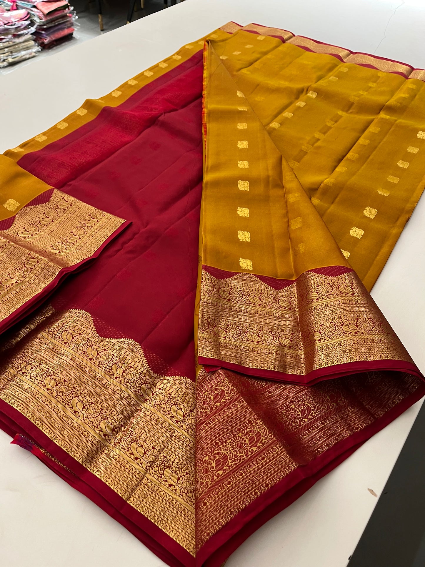 Kanchi Pattu Silk Saree