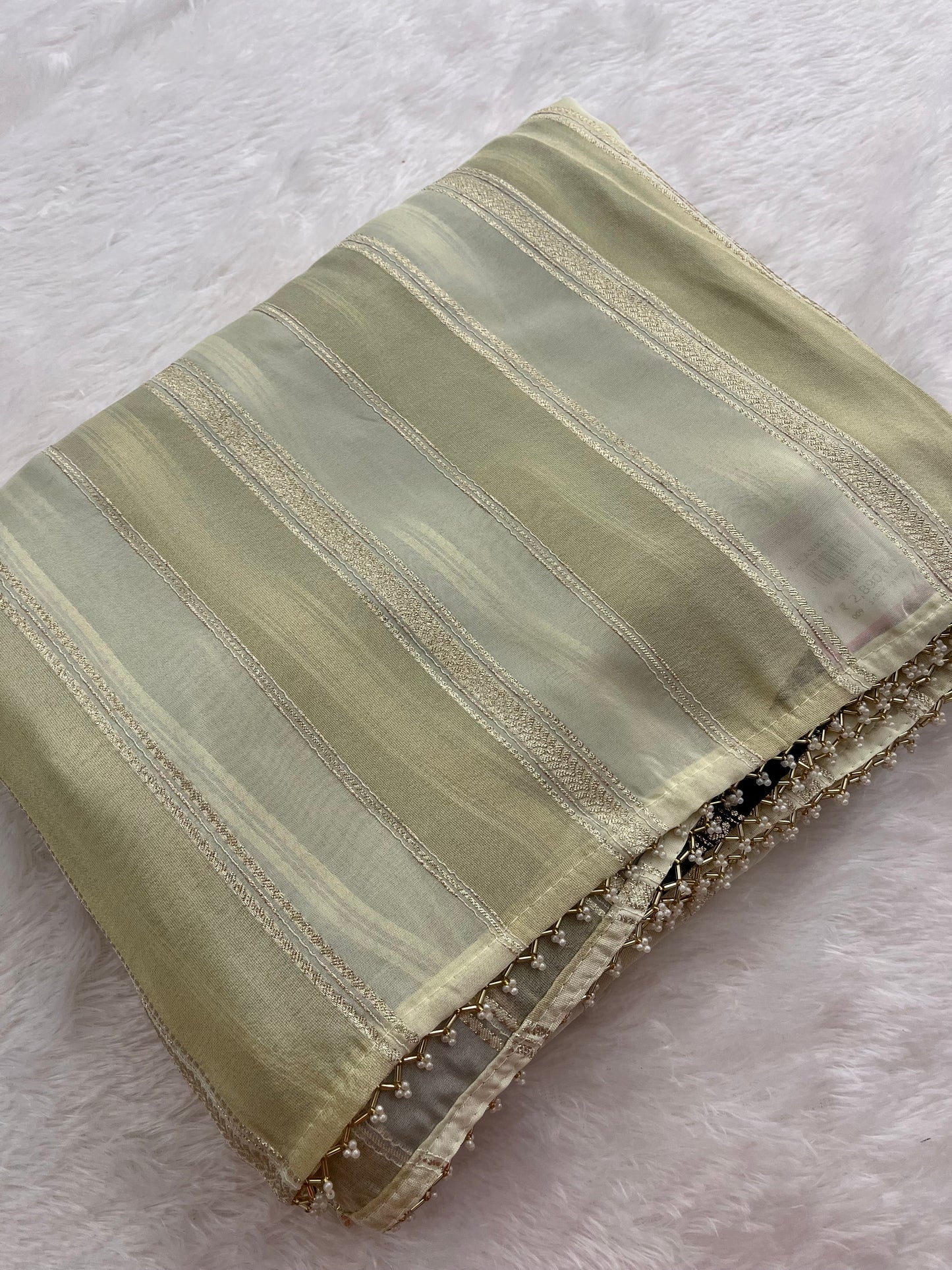 Cut Dana Designer Chinnon Fancy- F16