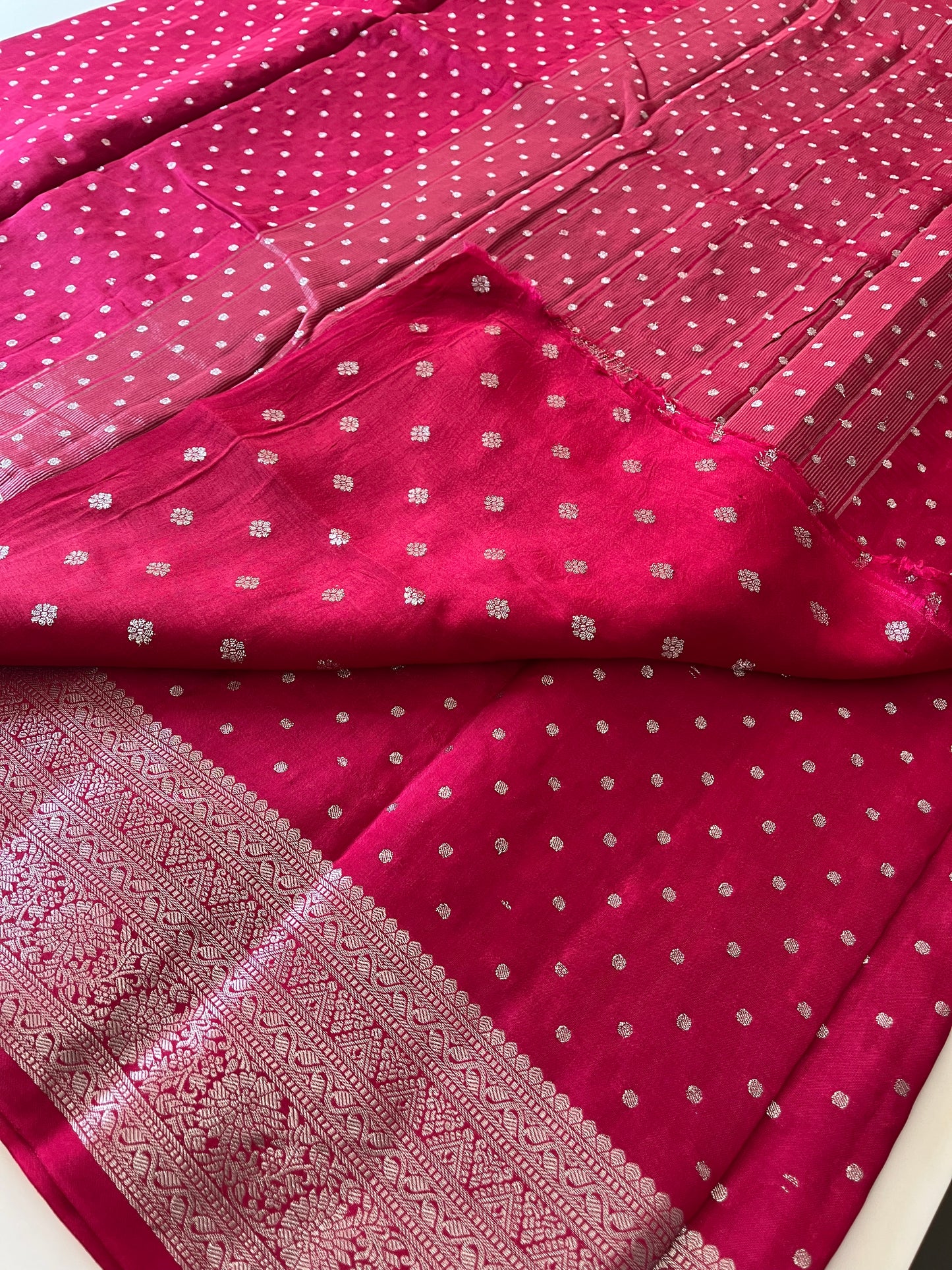 Silver Butties Banarasi Viscose