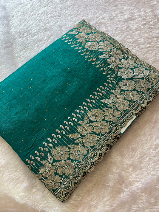 Scallop borde Fancy saree