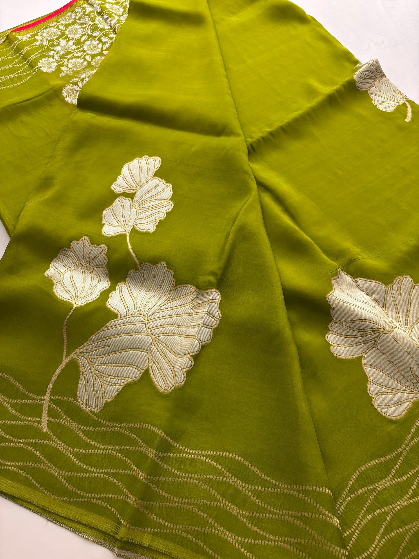 Premium Chinnon Green x Red