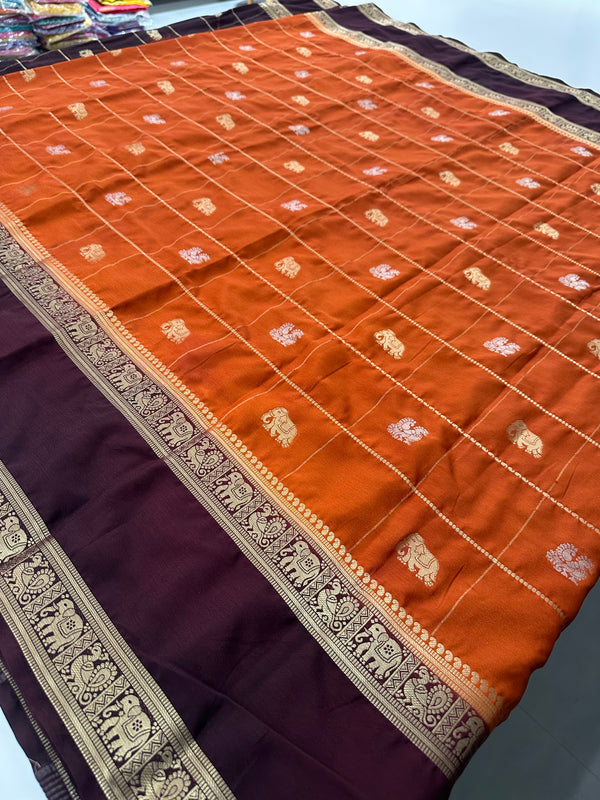 Premium Semi Mysore Silk sarees with silver and gold weavings and contrast blouse piece🌹-AU9