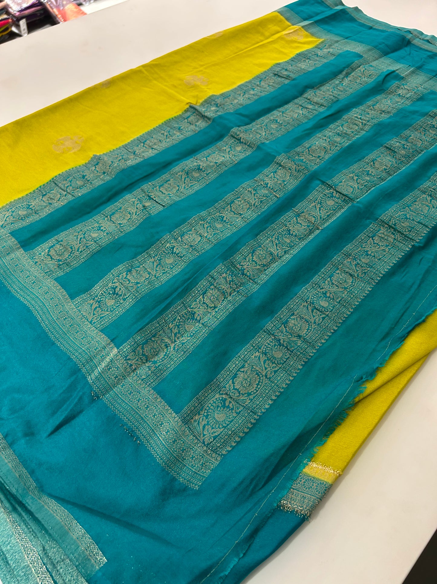 Premium Georgette Fancy Saree-M17