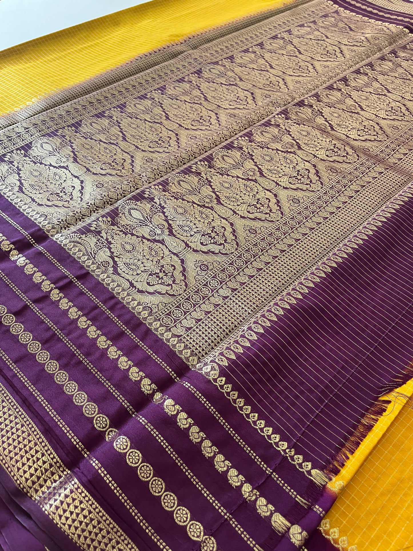 Crape Banarasi Checks Contrast