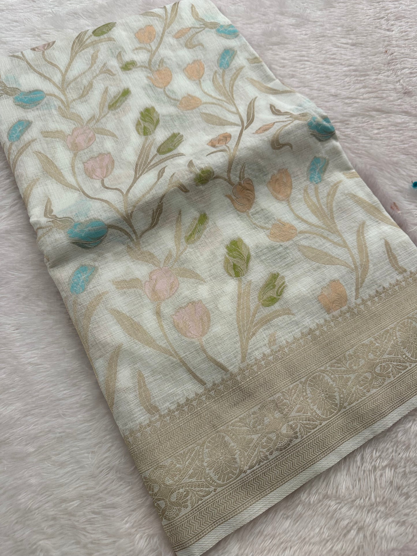 Tulips Linen Premium Saree-M13