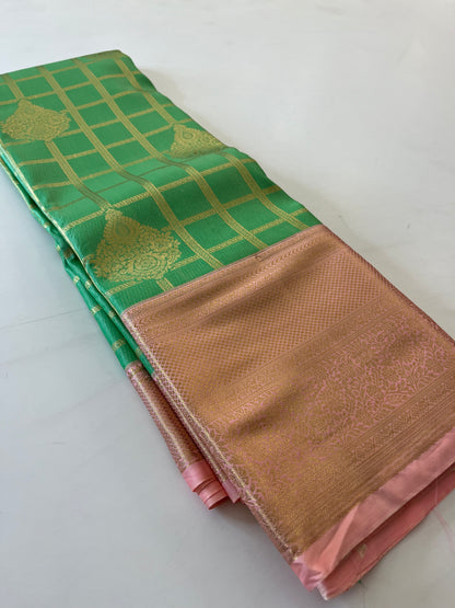 Semi Pattu Kanchi