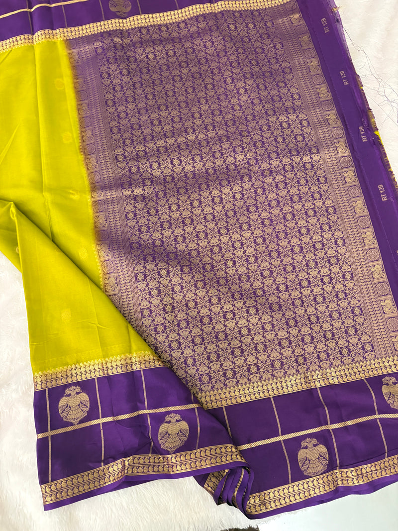 Semi Crepe Silk Saree - Mehendi Green x Navy Blue (J29)
