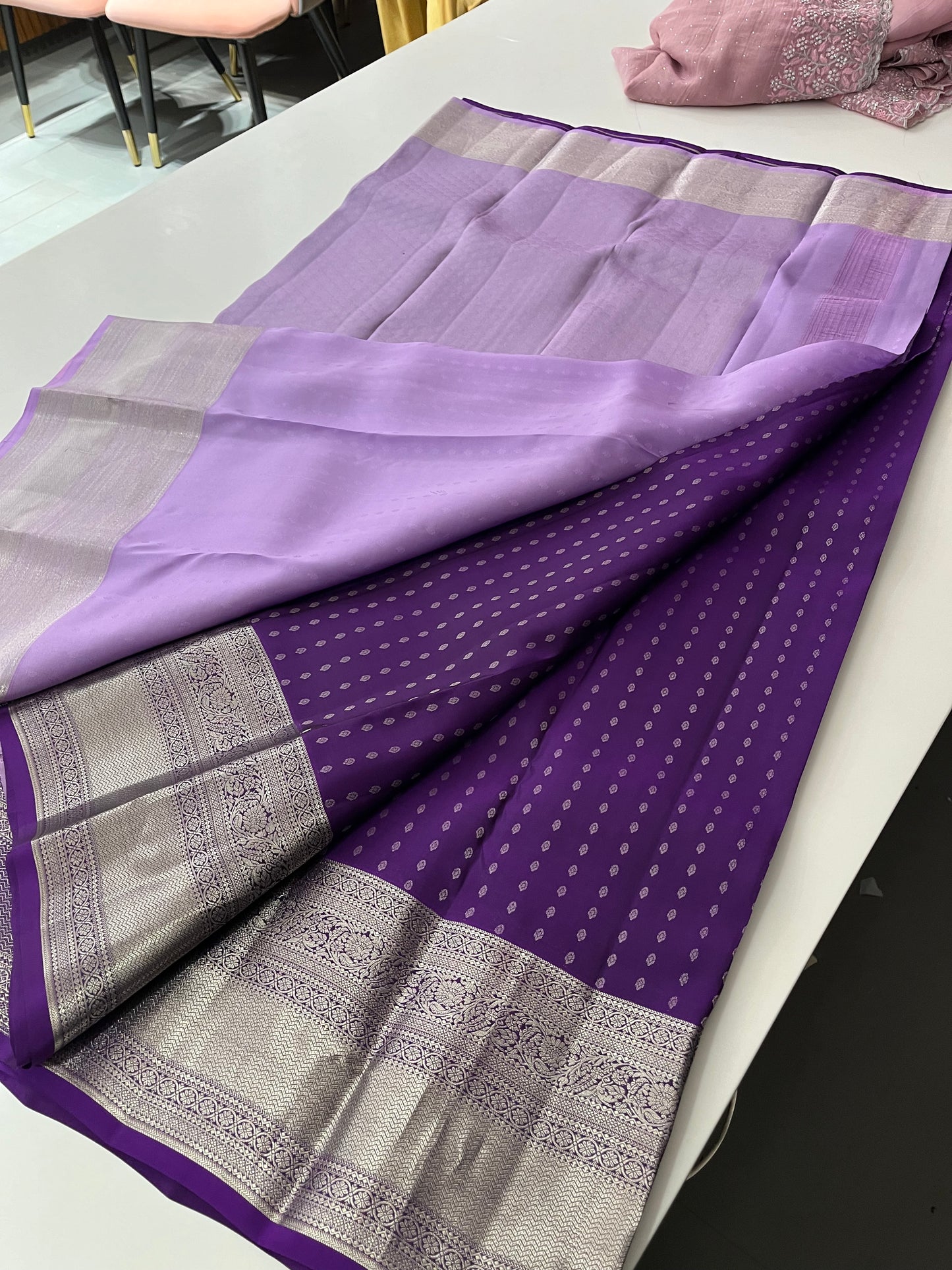 189 PURE SILKS FROM KANCHIPURAM