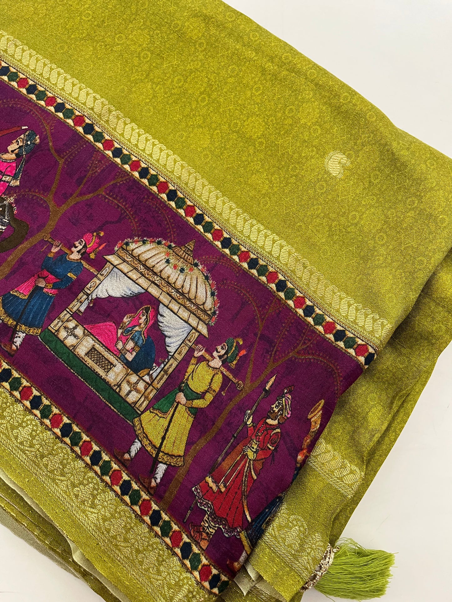 Jun23 Dola Silk Digital