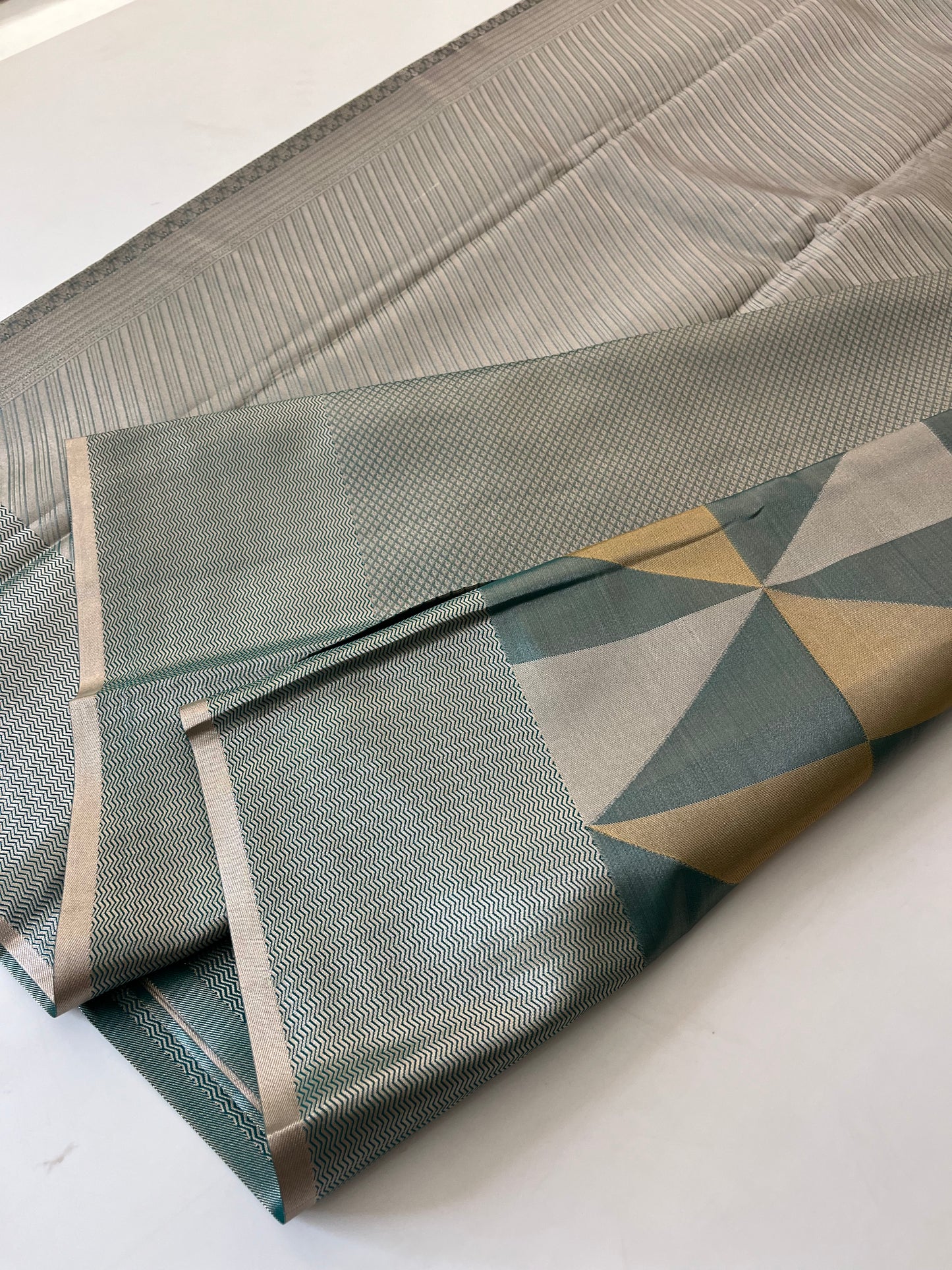 Kanchi Semi Tissue Silk Fancy