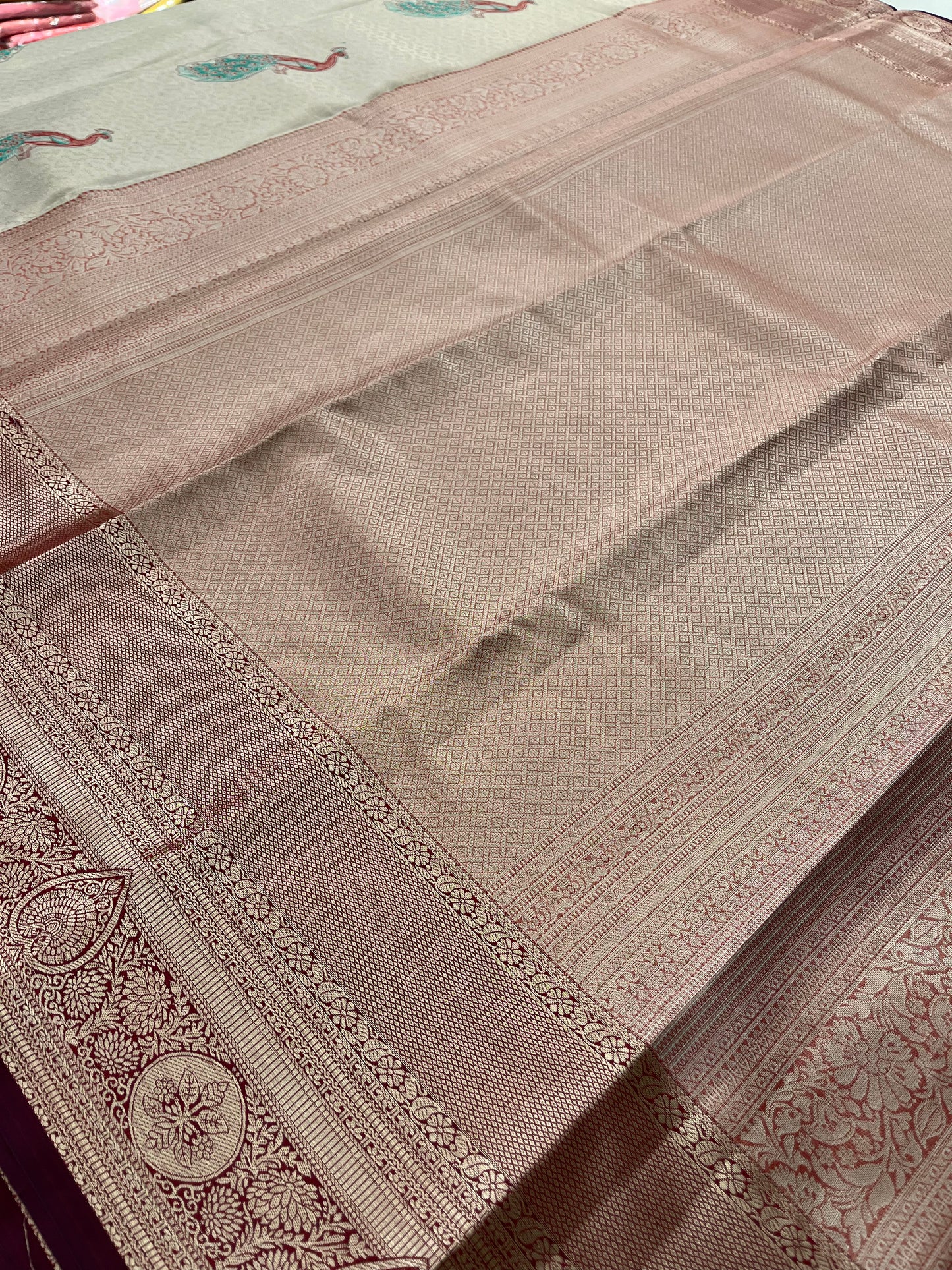 Kanchi semi Pattu