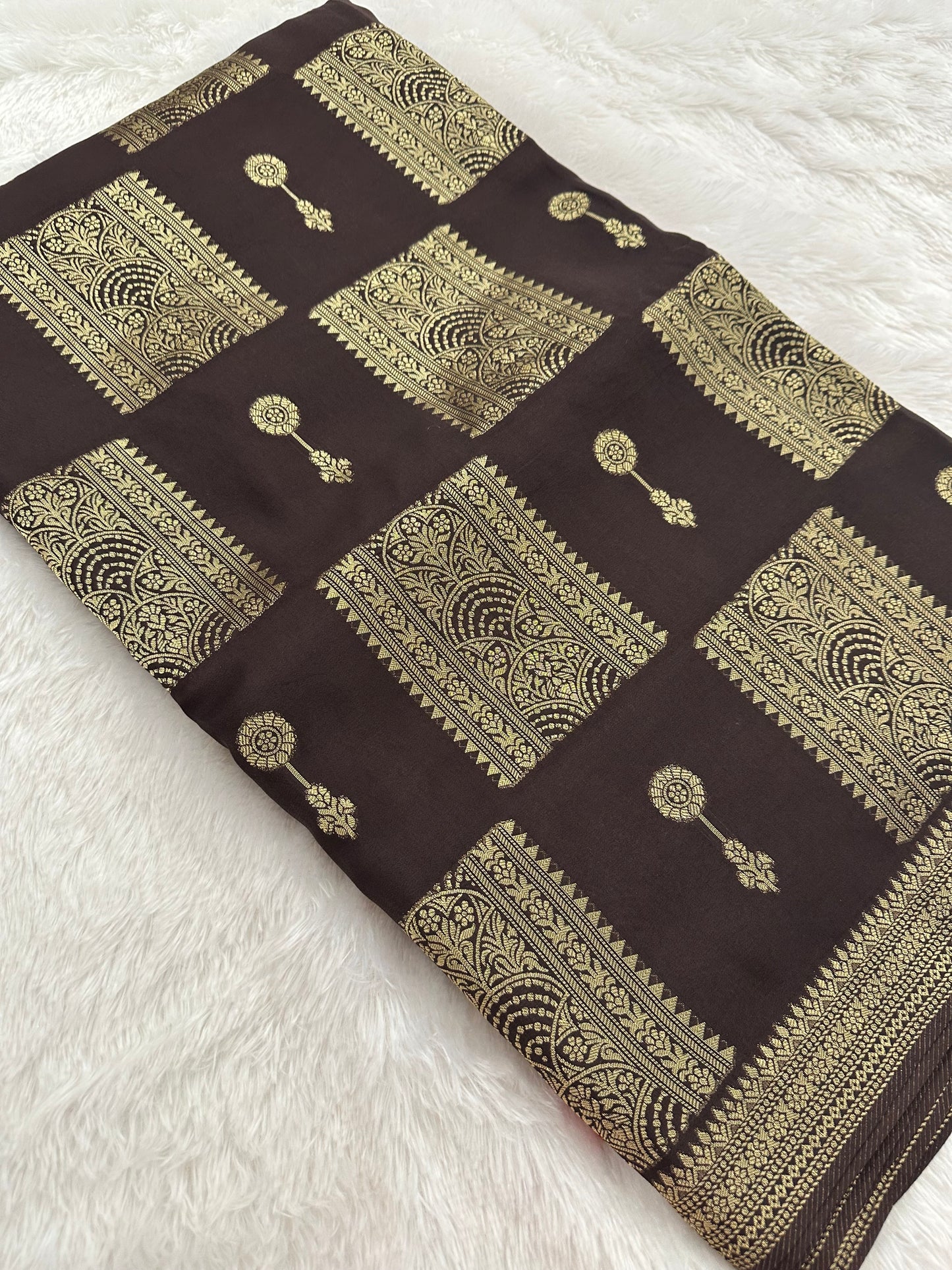 Chinnon Crape Fancy-M21