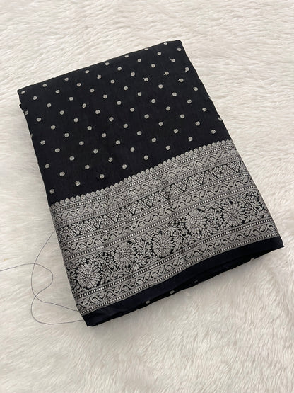 M7 Silver Dots kaddi fancy
