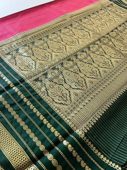 Crape Banarasi Checks Contrast