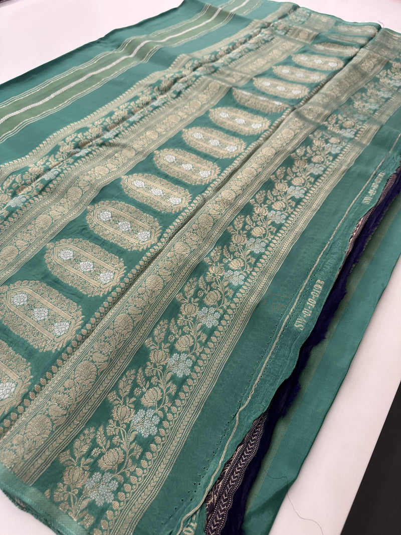 Borderless Chinnon Fancy-J18