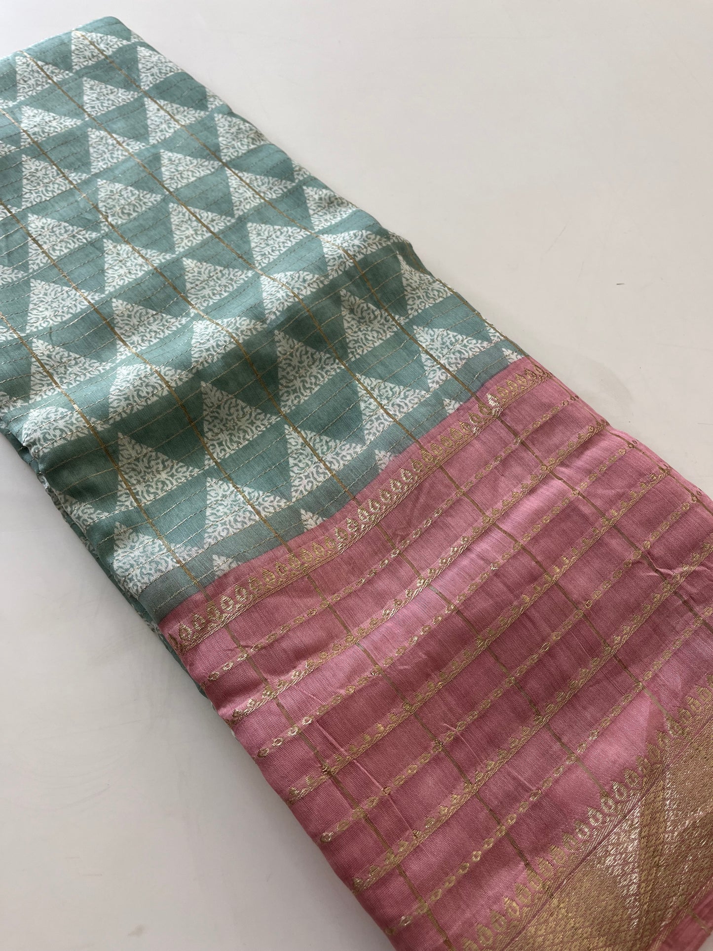 Dola crape silk
